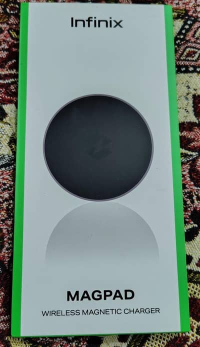 Infinix XMC02 15W MagPad Wireless Charger 100% original stock