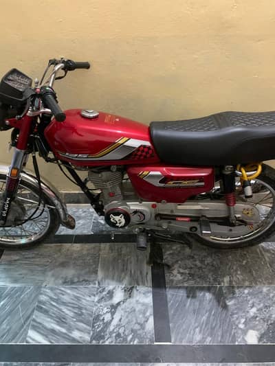 Honda 125 exchange with cd 70