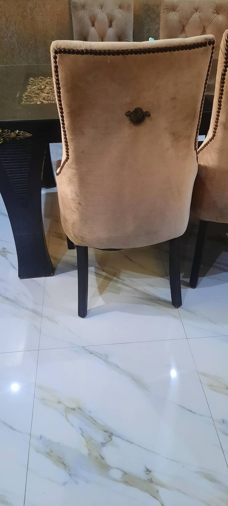 6 seater dining table 5