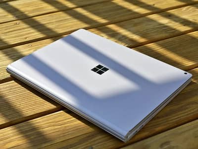 Microsoft Surface Book 2 – Core i7 8th Generation / Microsoft Laptops