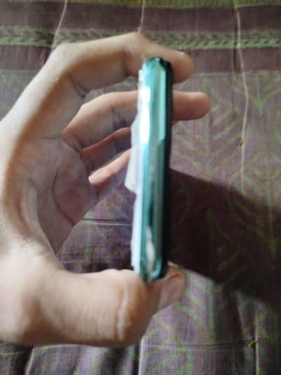 Vivo Y17