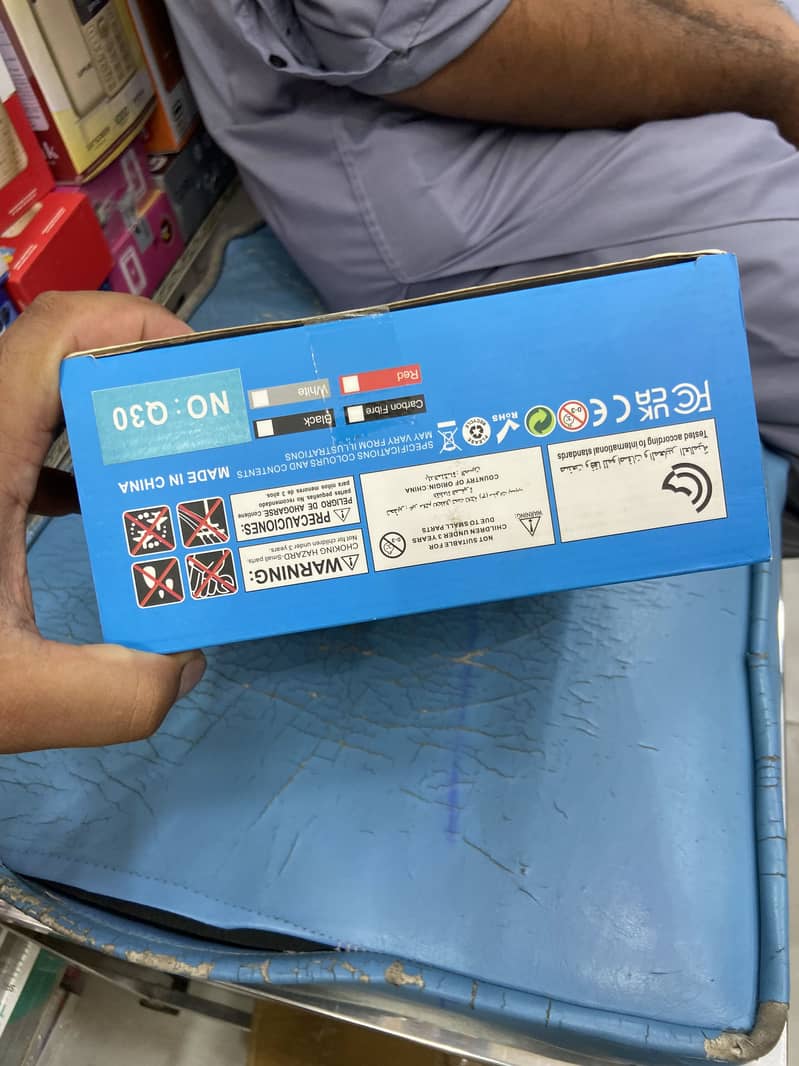 J6 pro 1