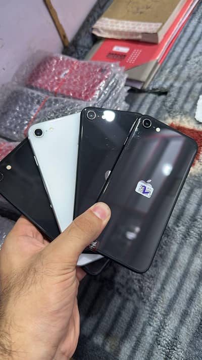 Apple iPhone SE
