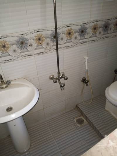 3 Bed DD, Flat for Rent