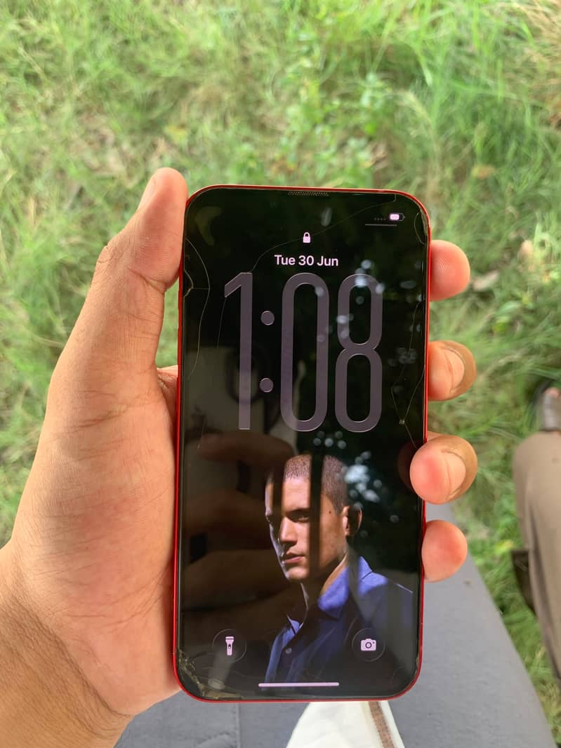 Apple iPhone 13 1