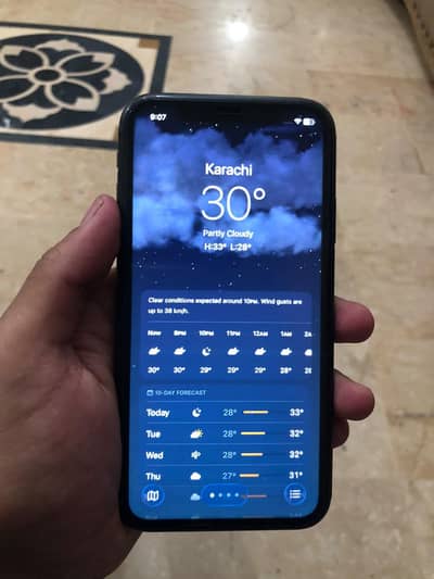 Apple iPhone 11