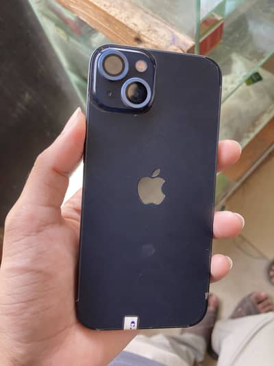 Apple iPhone 13