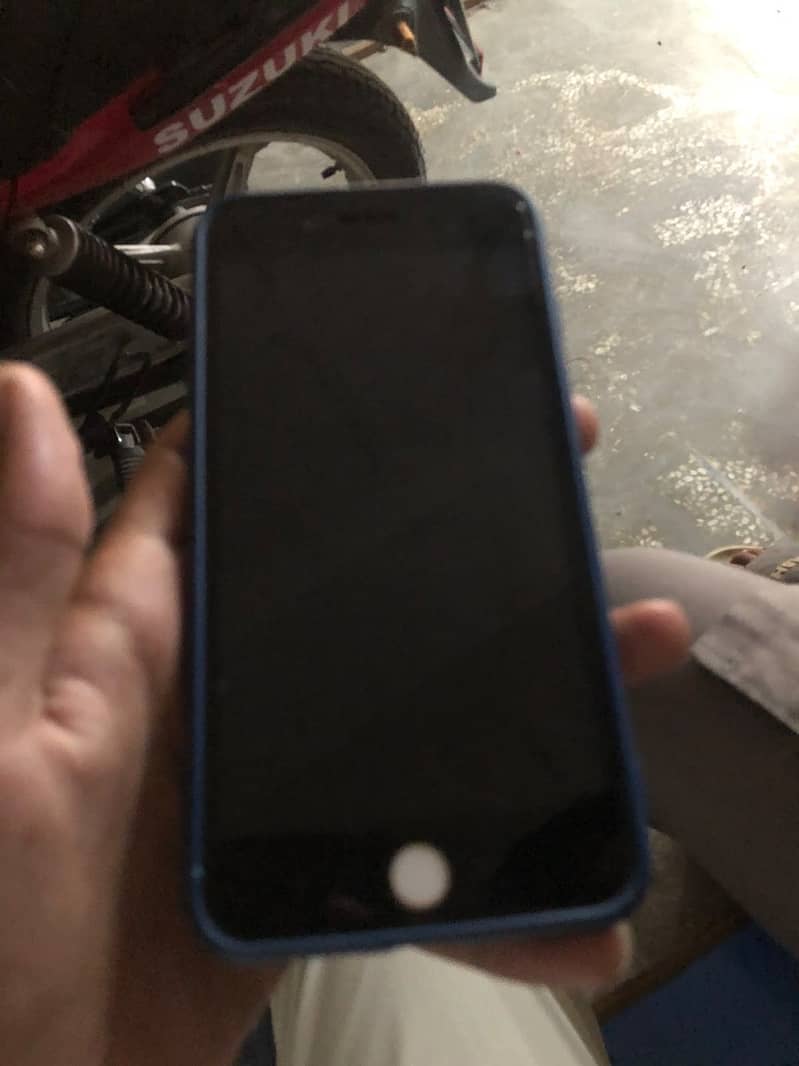 Apple iPhone 8 Plus 2