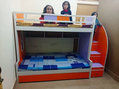 Bunker bed