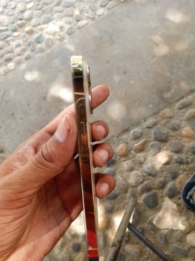 iphone 13 pro with box