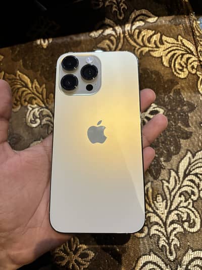 Apple iPhone 14 Pro Max