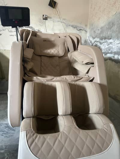 Massage chair/Jc Buckman Massager Brand new