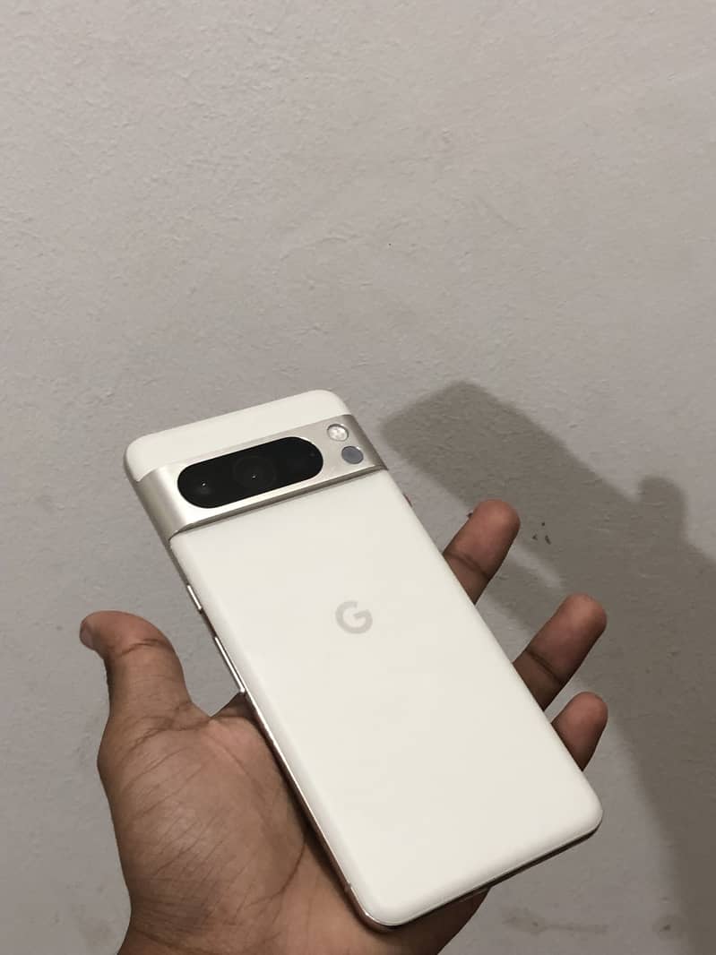 Google Pixel 8 Pro 5