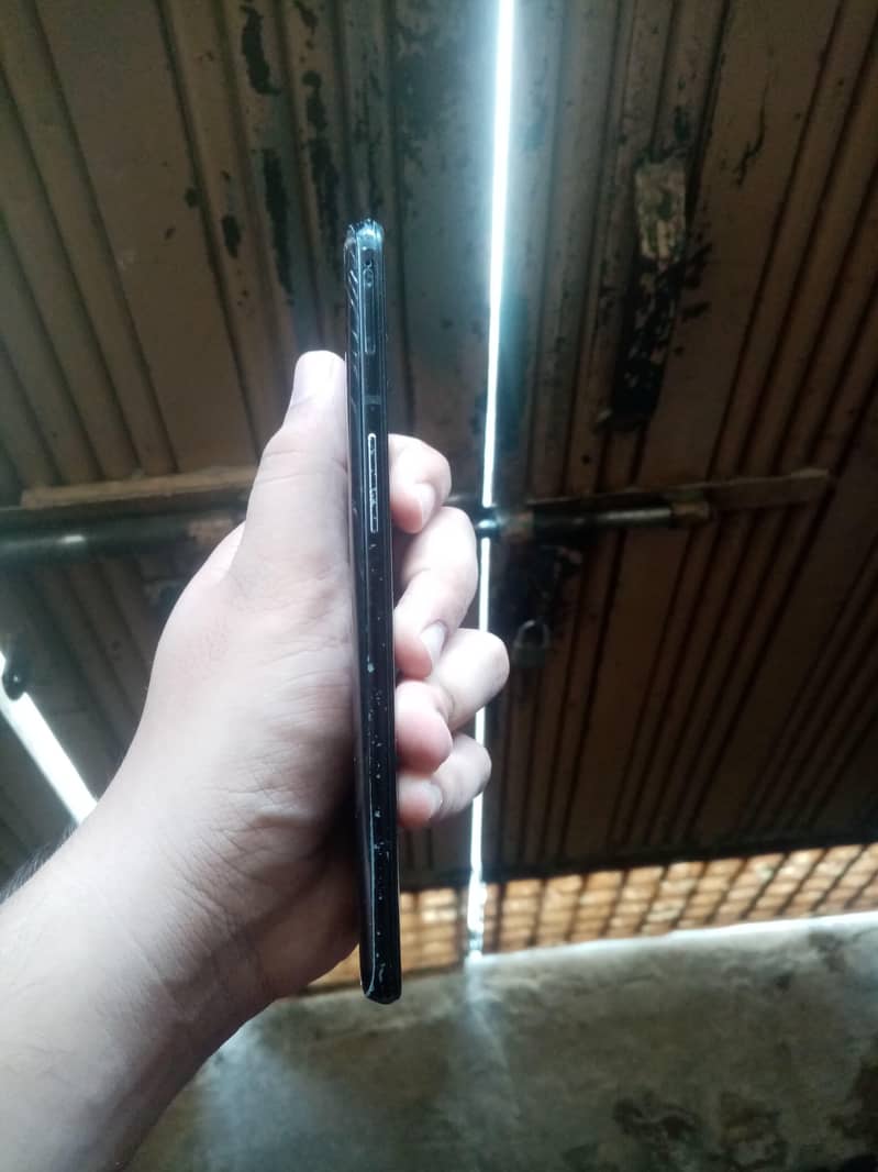 One Plus 6T 5