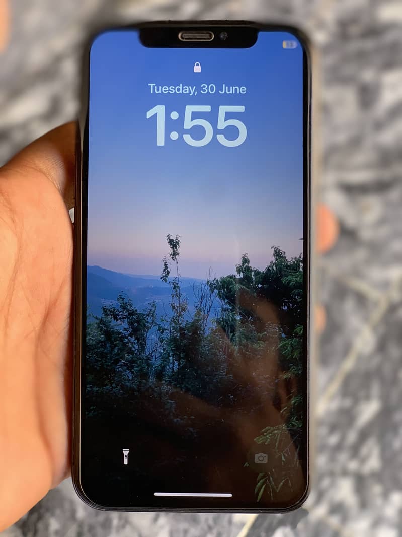 Apple iPhone X 2