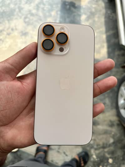 Apple iPhone 16 Pro Max