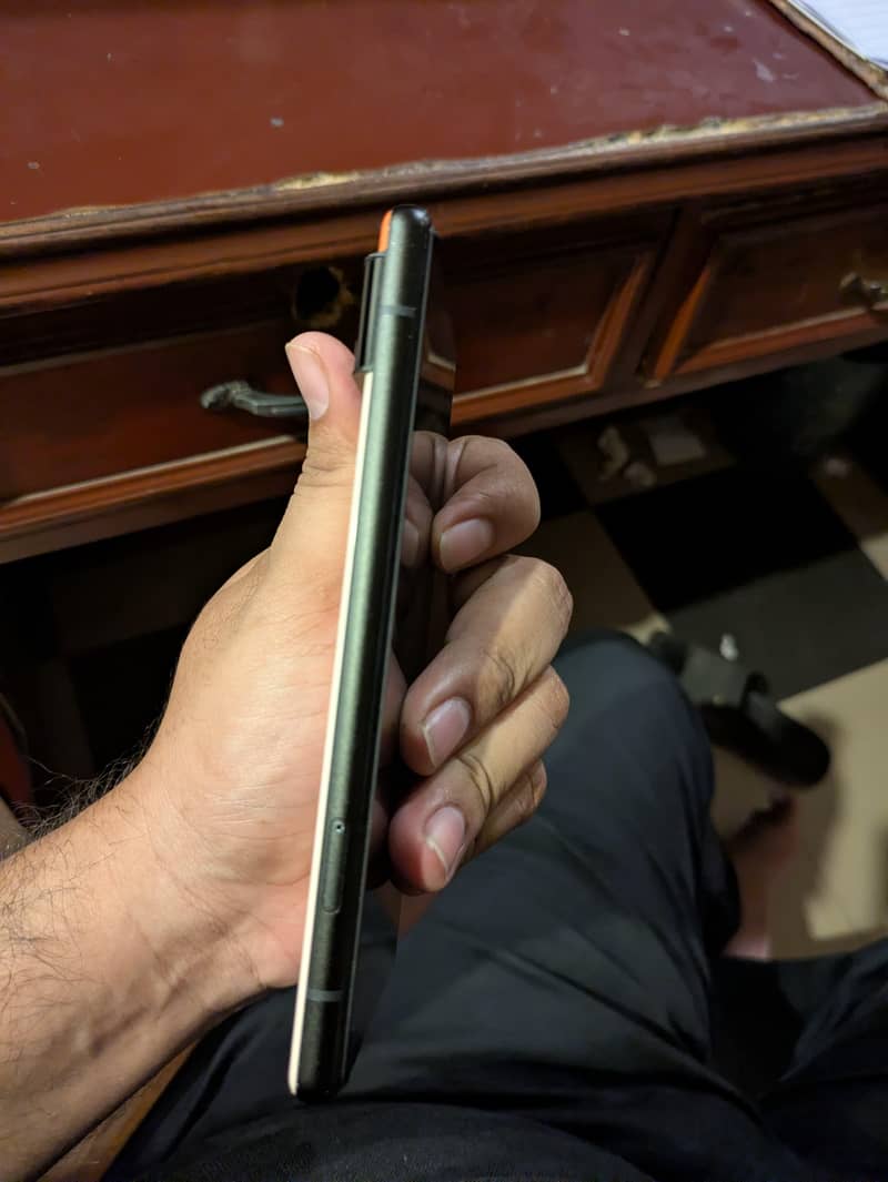 Google Pixel 6 5