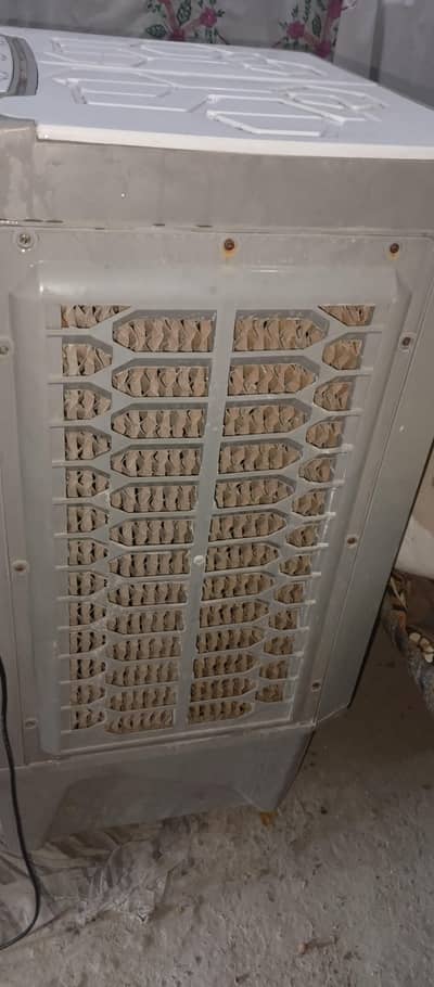urgent sale of cooler because of buy AC.
