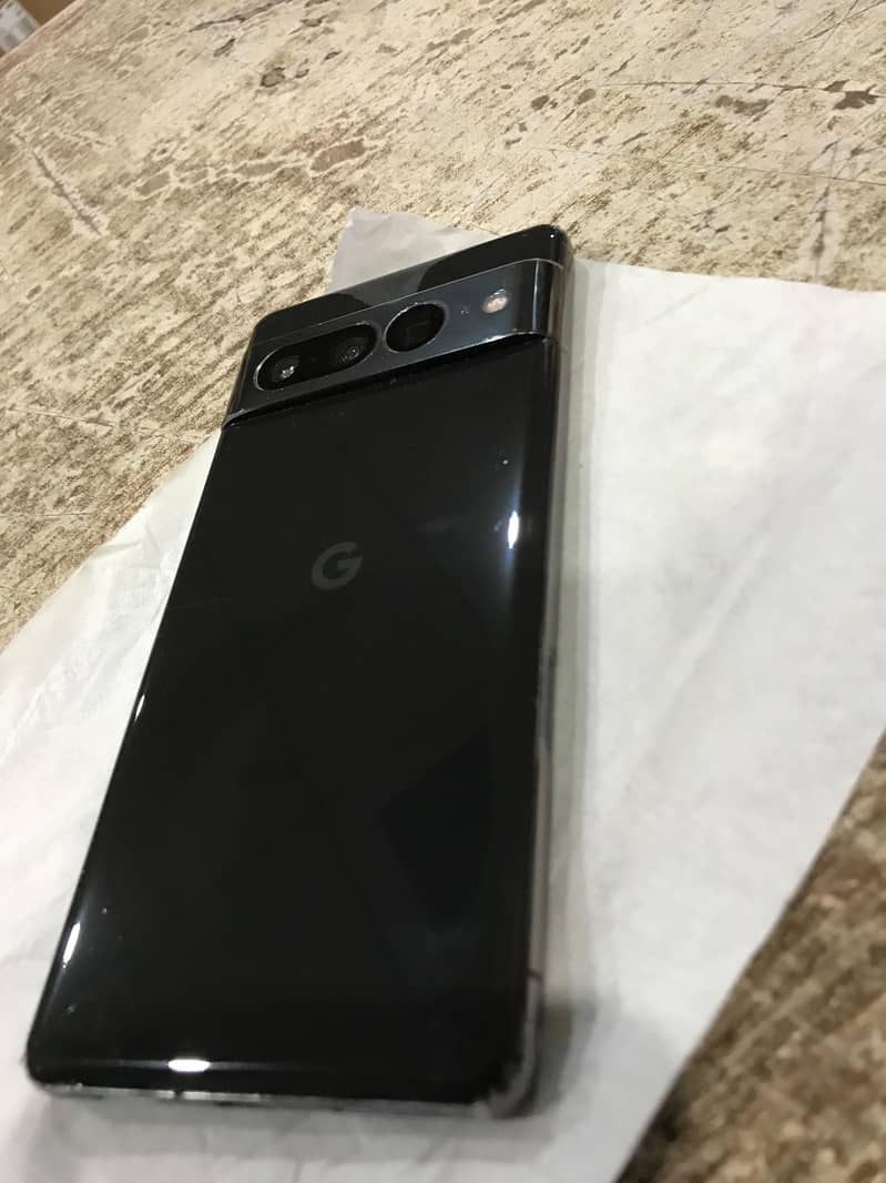Google Pixel 7 Pro (128} 2