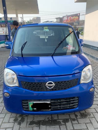 Nissan Moco 2011