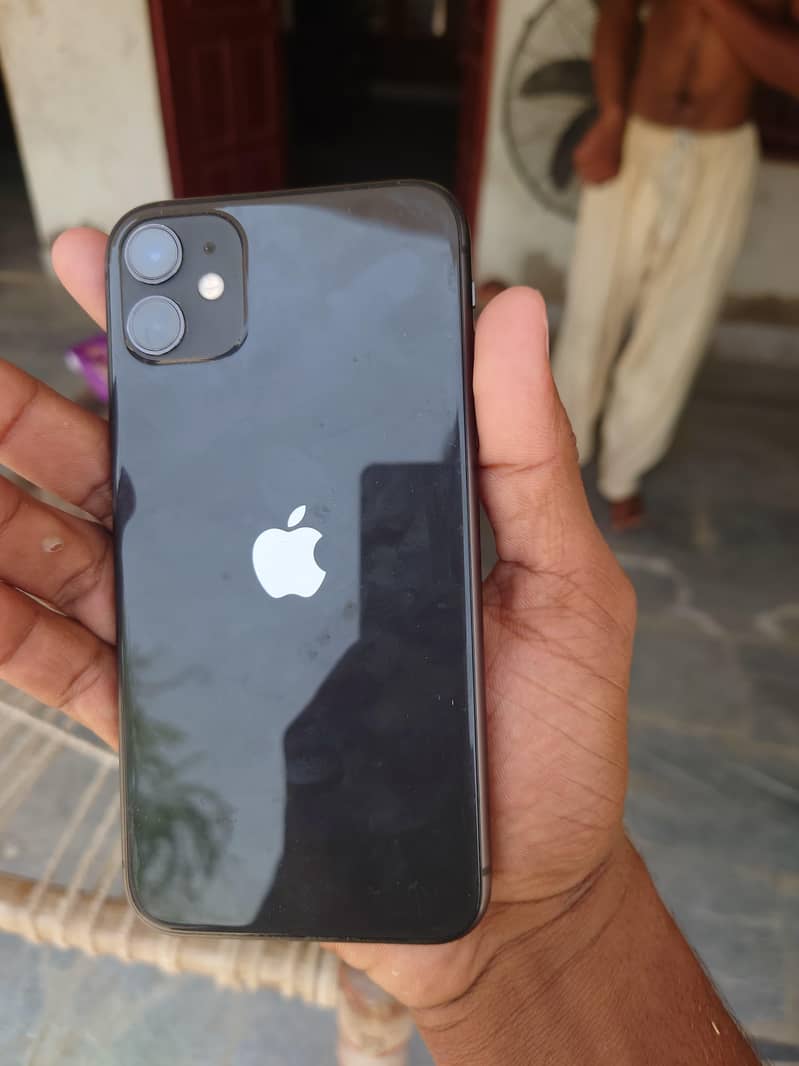 iPhone 11 5