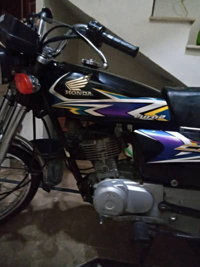 125 Black