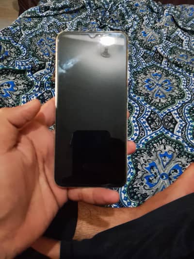 vivo y33T luch condition mobile