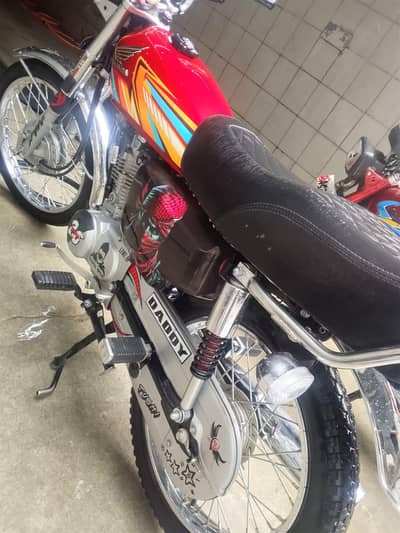 honda 125 25/26 model urgent sale