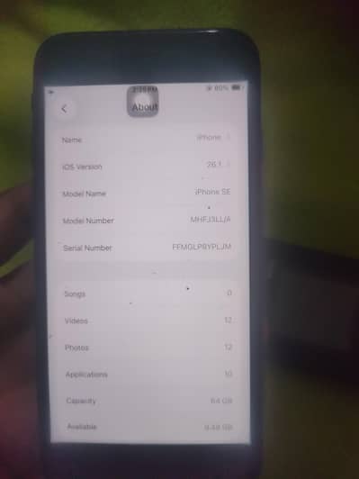 Apple iPhone SE