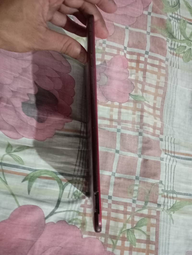 Qua tab 4