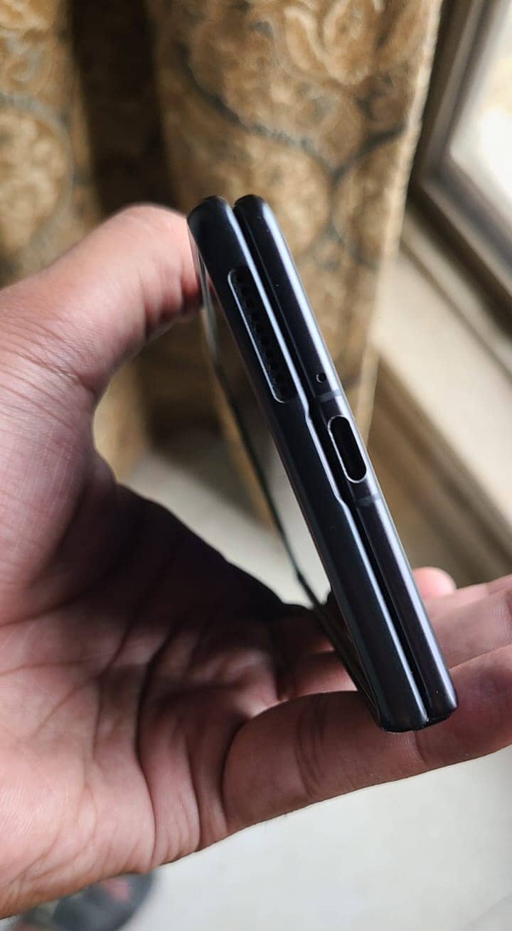 Honor Magic V3 2