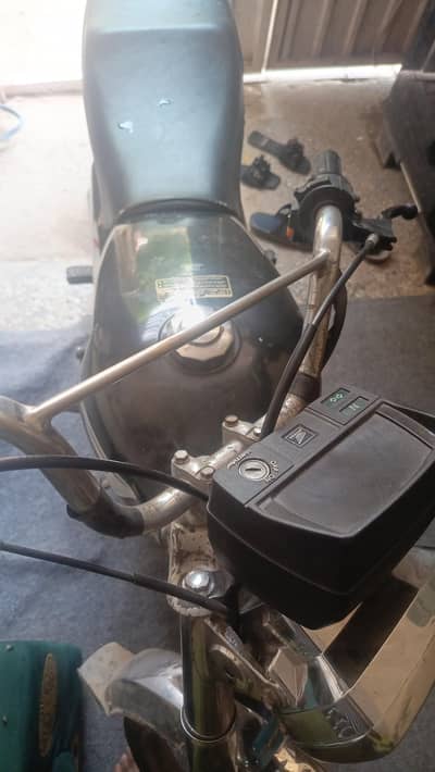 engine good condition all okay bike Honda CD 70)03195347615