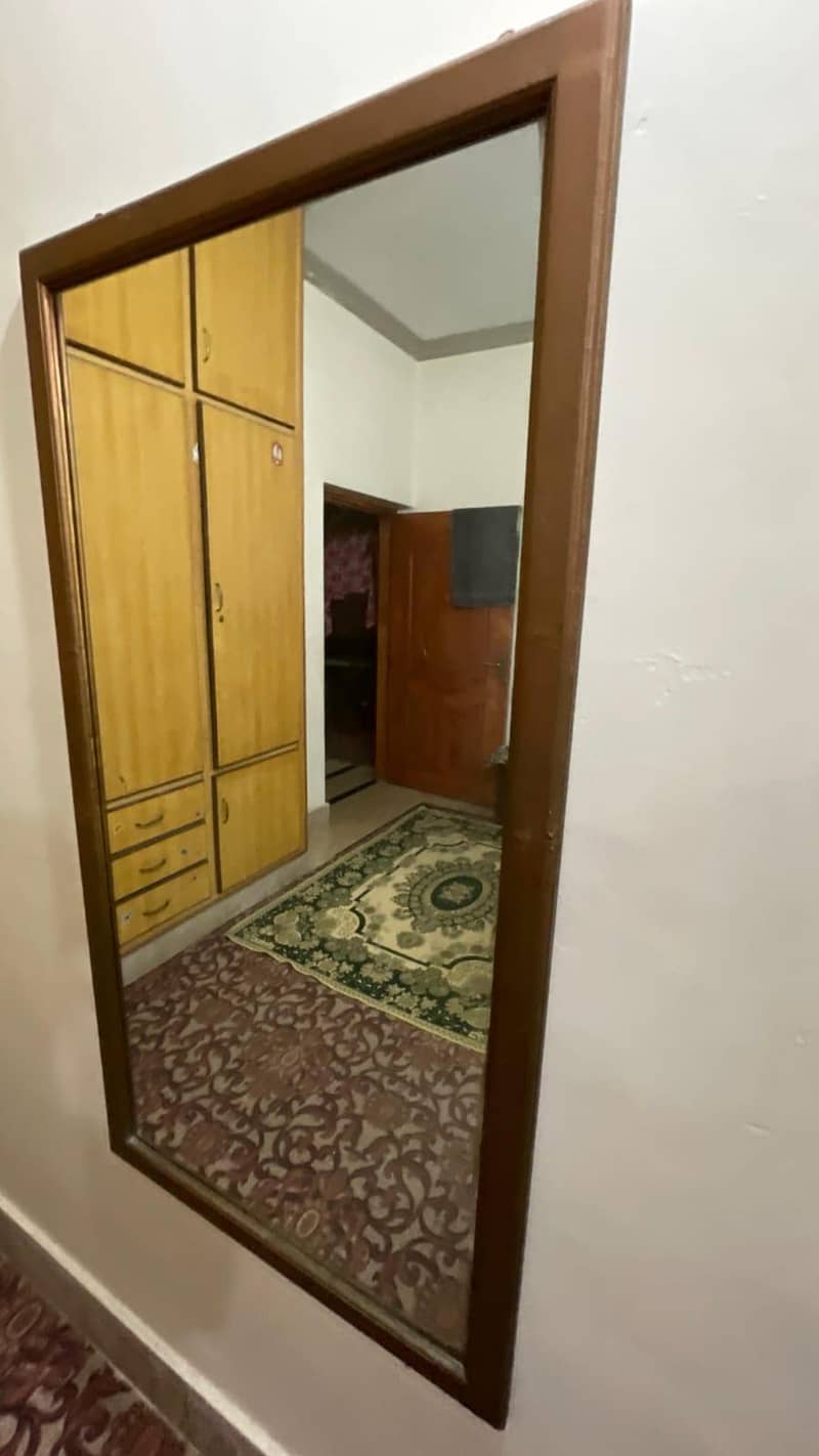 wall mirror 0