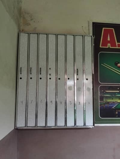 Snooker Almari