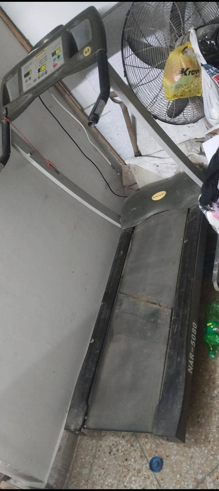 Electric Treadmill 1