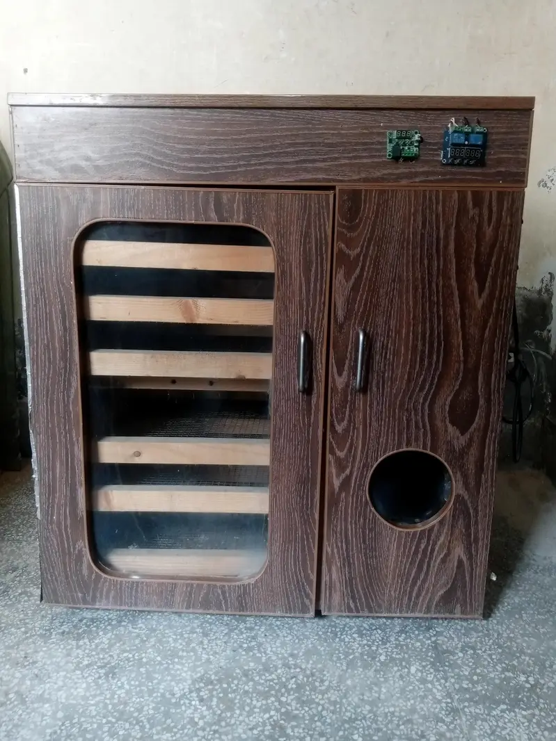 Large Capacity Egg Incubator (500-520 Eggs) for Sale