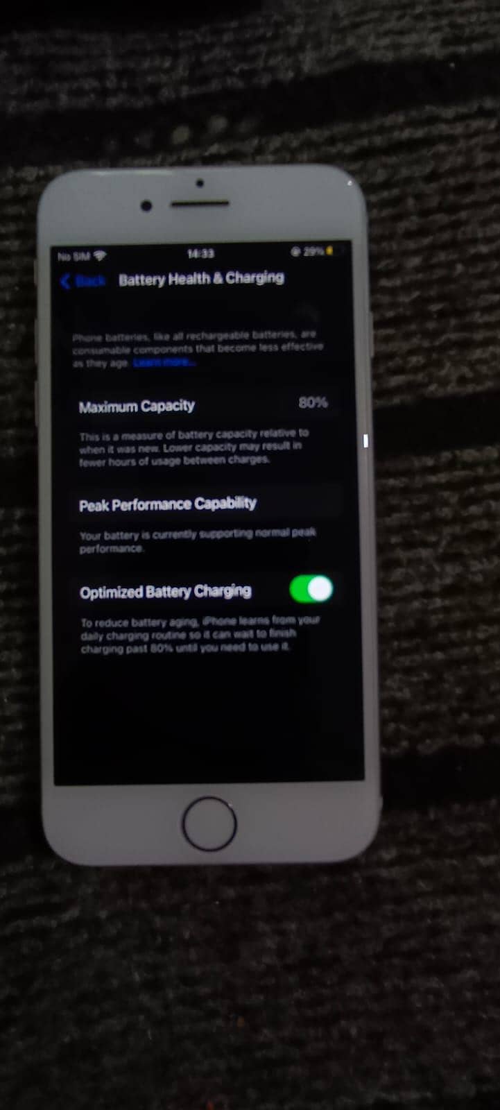 Apple iPhone 8 4