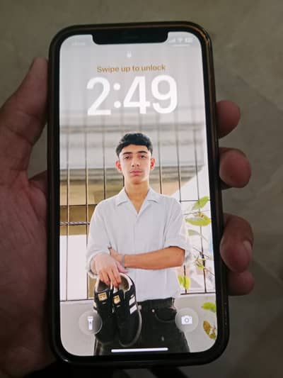 Apple iPhone 12
