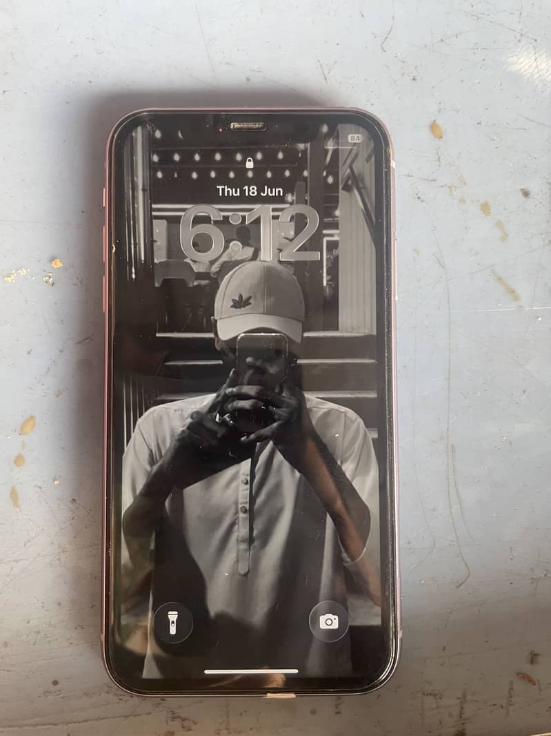 Apple iPhone 11 0