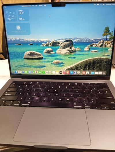 Apple MacBook M1 pro. 14inch. 32gb/MacBook pro for sale