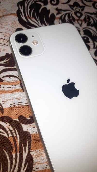 Apple iPhone 11