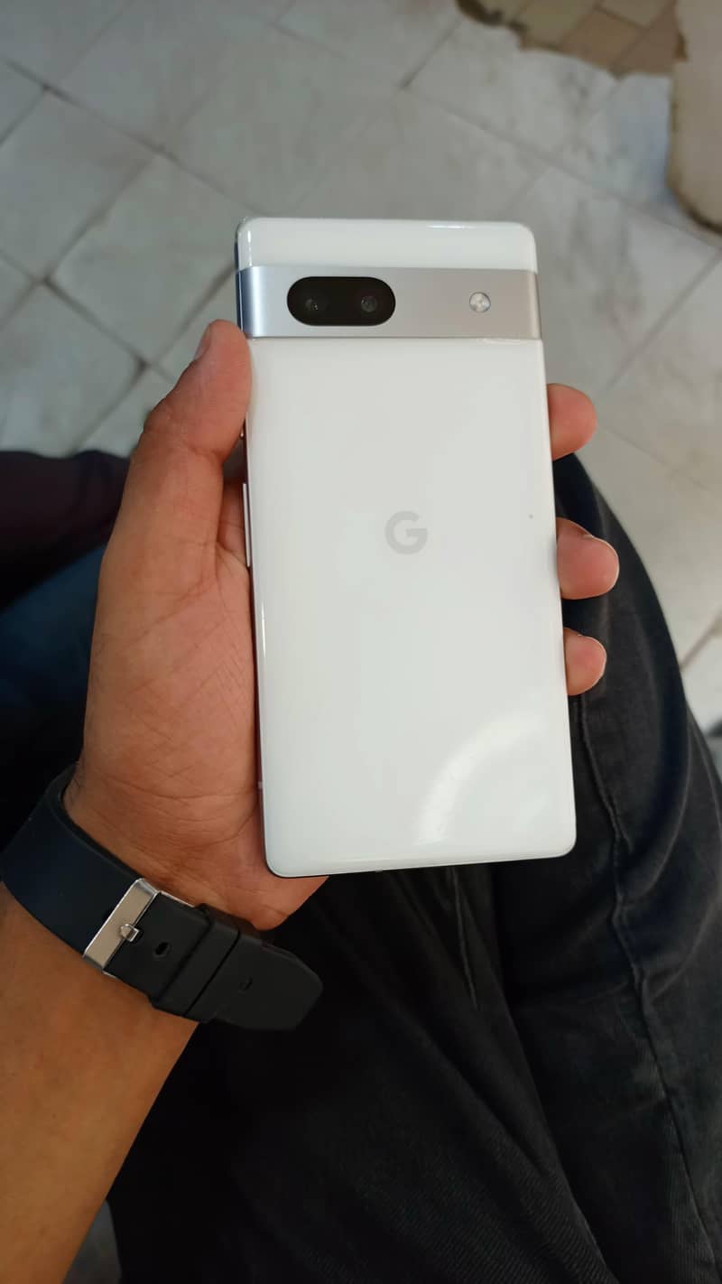 Google Pixel 7a 1