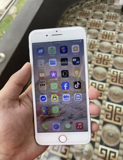 Apple iPhone 7 Plus 128 exchange possible condition 10/9.5