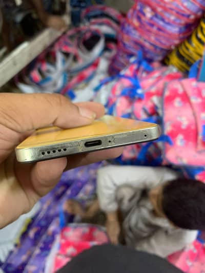 Vivo V27e