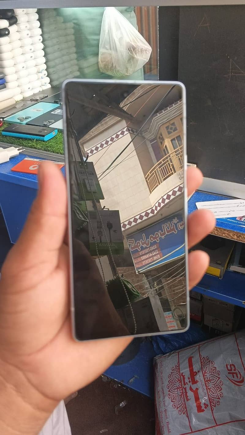Google Pixel 7a 4