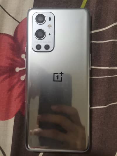 One Plus 9 Pro 5g