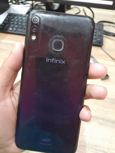 Infinix Hot 8 Lite
