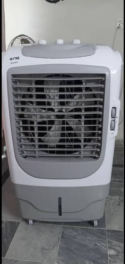 New room air cooler 2 month used only