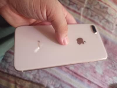 Apple iPhone 8 Plus