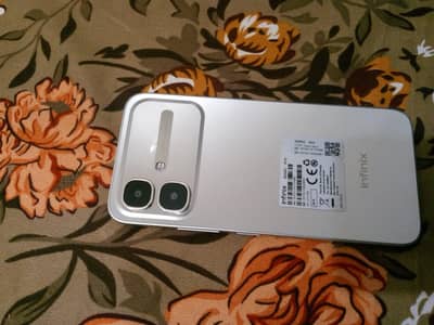 Infinix Smart 20 all okay phone with box one week use 1 years warantey